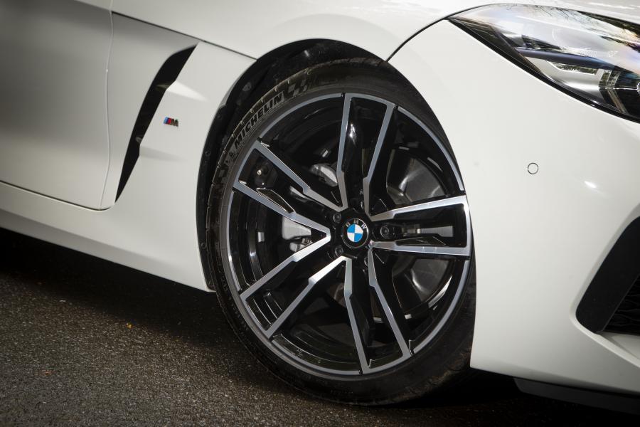 Колеса BMW Z4 sDrive20i M Sport (G29) 2019 года  (AU) (фото 22 из 28)